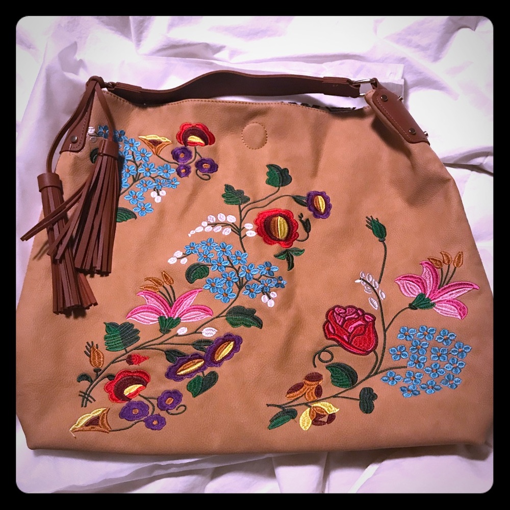 Single strap embroidered leather boho style purse
